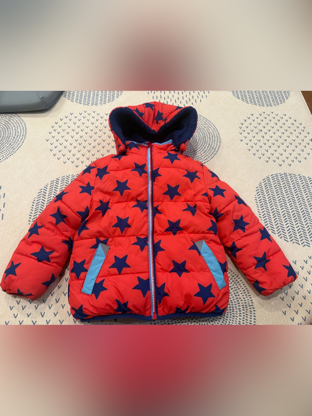 Mini Boden Red Puffer Jacket with Navy Star Print Size 5-6
